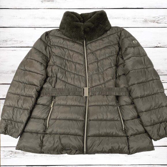 Michael Kors Faux Fur Trim Quilted Nylon Packable Puffer Jacket Size XXL - Picture 4 of 10